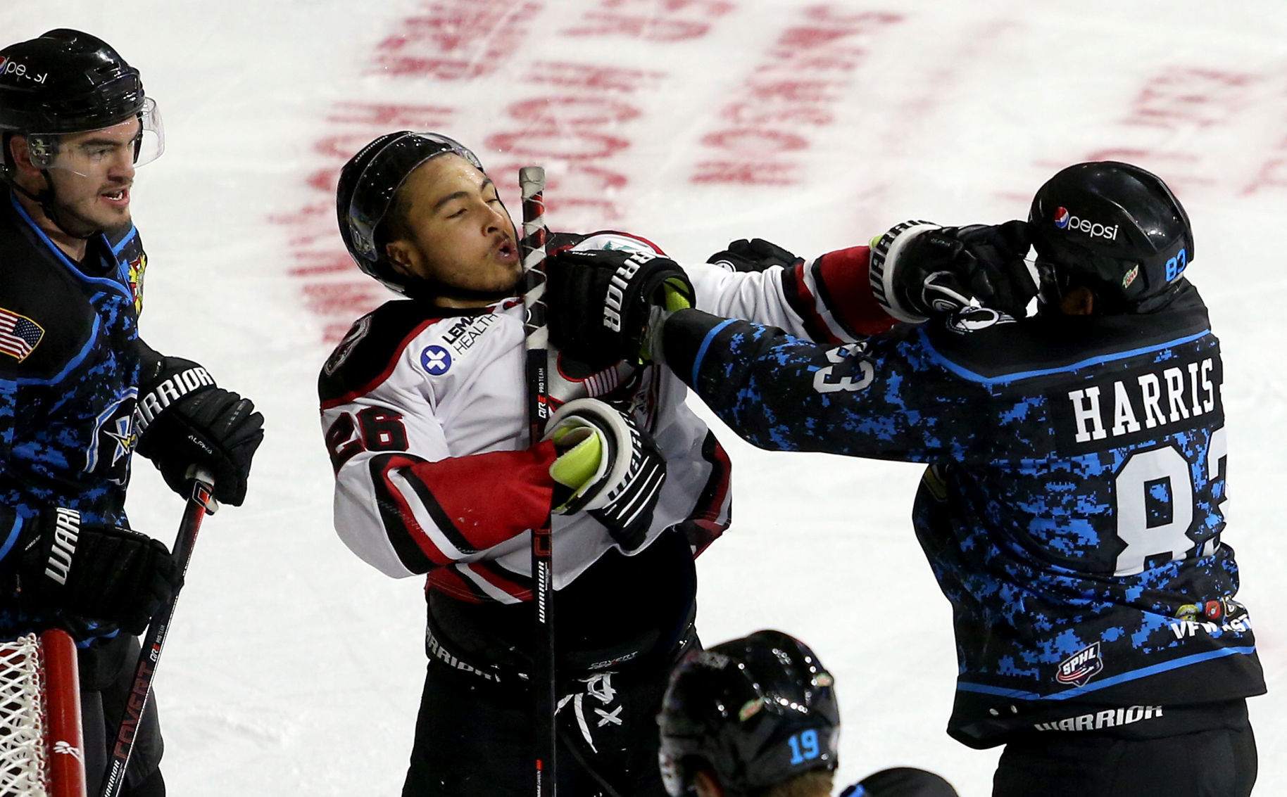 110918-Storm-Hockey-007